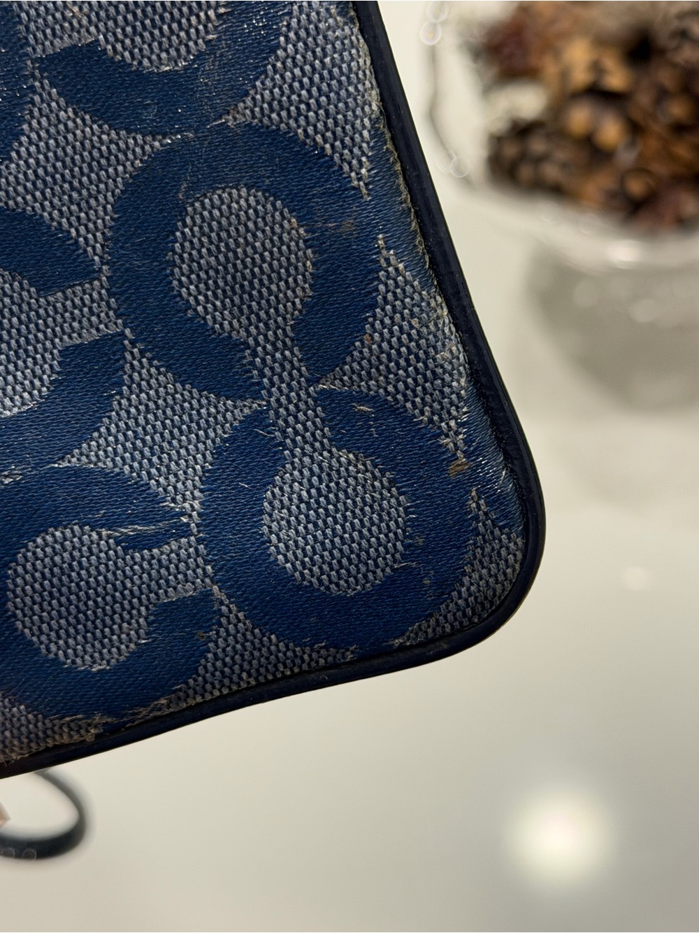 Coach Vintage Navy Signature Wristlet - Picture 5 of 10
